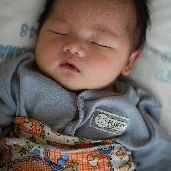 Should I Swaddle My Newborn? NeedtoKnows for Swaddling The Sleep Lady