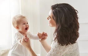 Baby experiencing common sleep issues and difficulty sleeping